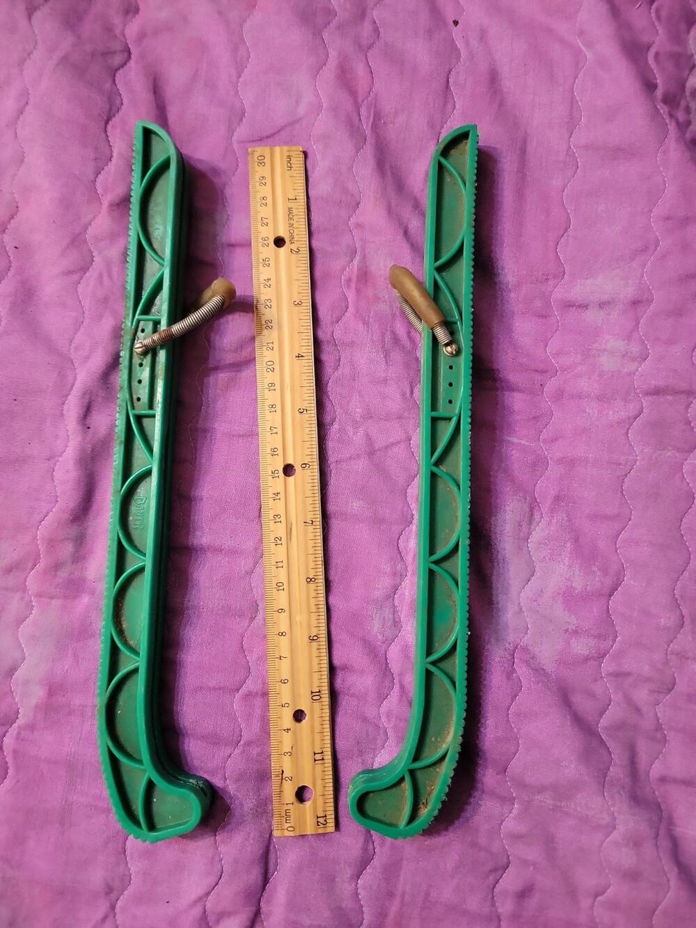 Vintage Green Bauer Ice Skate Covers Guards RETRO SPRING